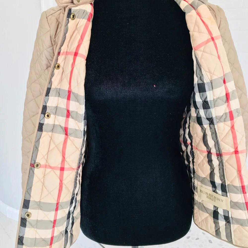 Burberry Brit Classic Quilted Jacket - Taupe - Picture 3 of 4